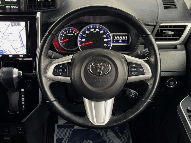 TOYOTA TANK 2019 Image 31