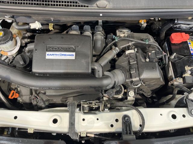 HONDA N BOX CUSTOM 2020 Image 31