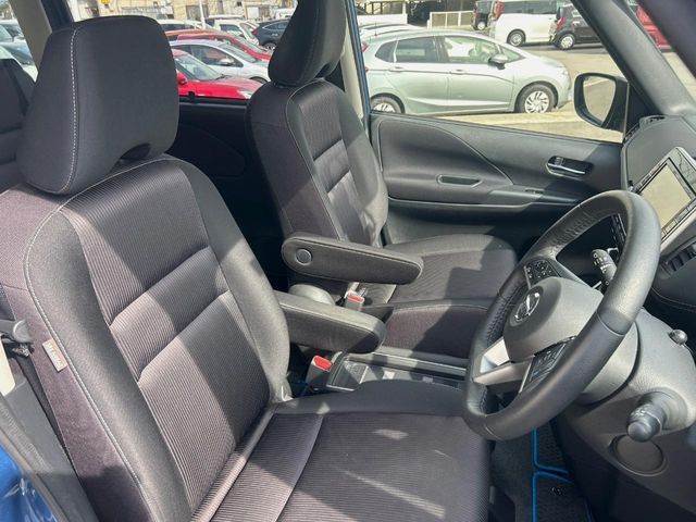 NISSAN SERENA  WG 2018 Image 31