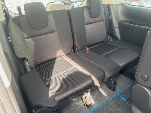 NISSAN SERENA  WG 2018 Image 31