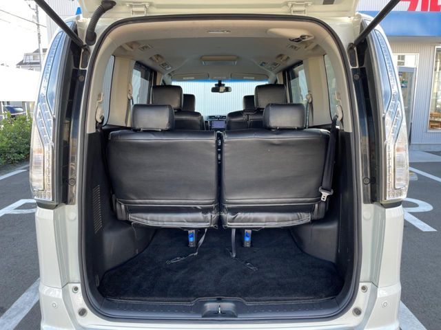 NISSAN SERENA  S-HYBRID 2014 Image 31