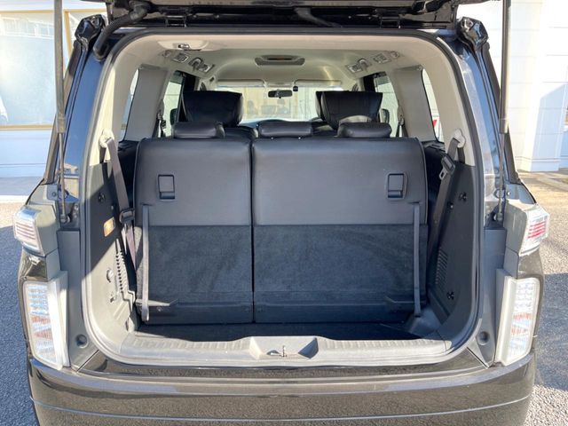 NISSAN ELGRAND 2016 Image 31