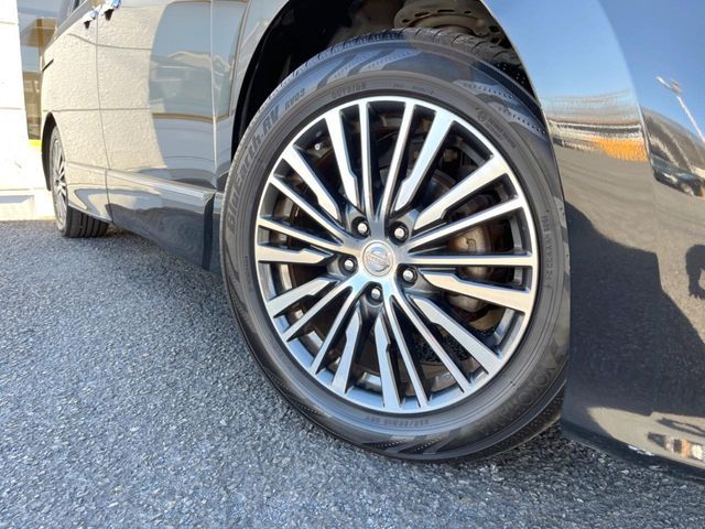 NISSAN ELGRAND 2016 Image 31