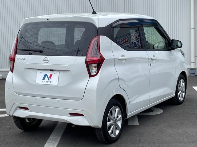 NISSAN DAYZ 2022 Image 31