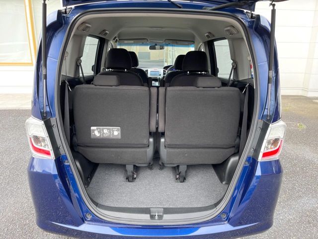 HONDA FREED 2011 Image 31