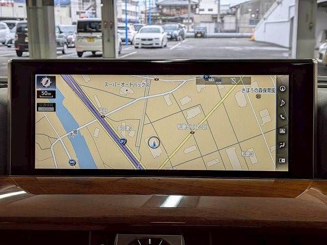 TOYOTA LEXUS LX570 AWD 2017 Image 31