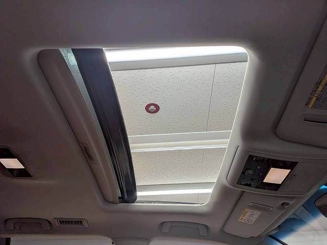 TOYOTA LEXUS LX570 AWD 2017 Image 31