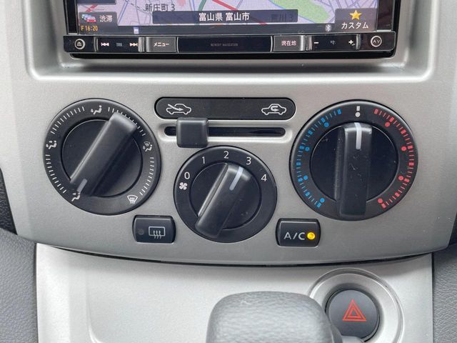 NISSAN NV200 VANETTE WAGON 2017 Image 31