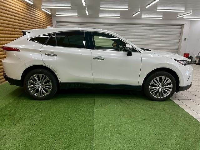 TOYOTA HARRIER HYBRID 2021 Image 31