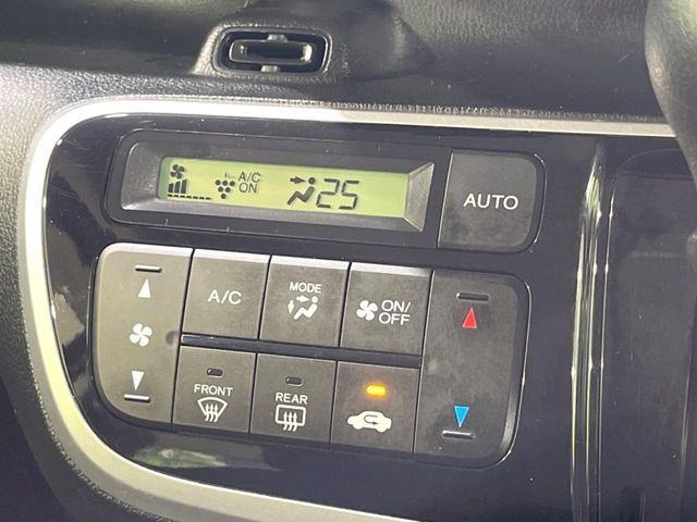 HONDA N BOX 2016 Image 31