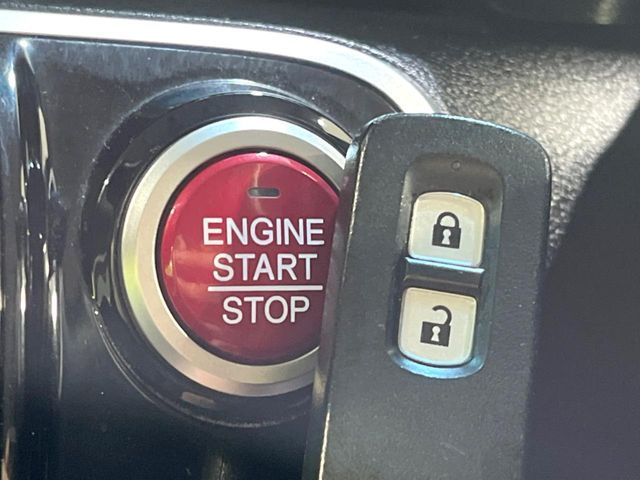 HONDA N BOX 2016 Image 31