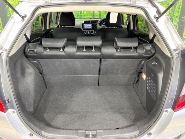 HONDA FIT HYBRID 2015 Image 31