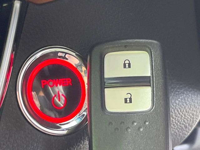 HONDA VEZEL HYBRID 2018 Image 31