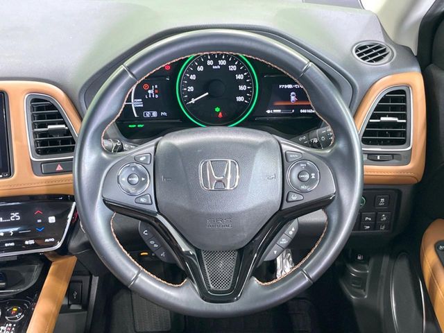 HONDA VEZEL HYBRID 2018 Image 31