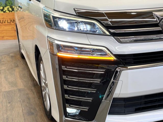 TOYOTA VELLFIRE 2018 Image 31