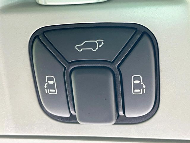 TOYOTA VELLFIRE 2013 Image 31