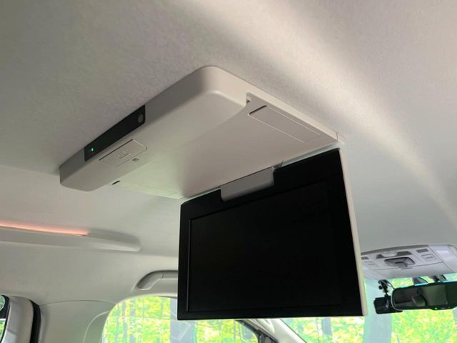 TOYOTA VELLFIRE 2013 Image 31