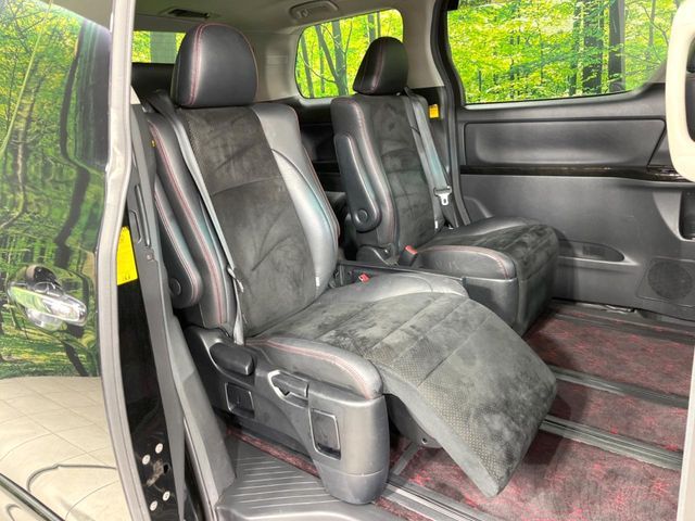 TOYOTA VELLFIRE 2013 Image 31