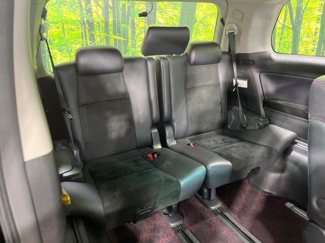 TOYOTA VELLFIRE 2013 Image 31