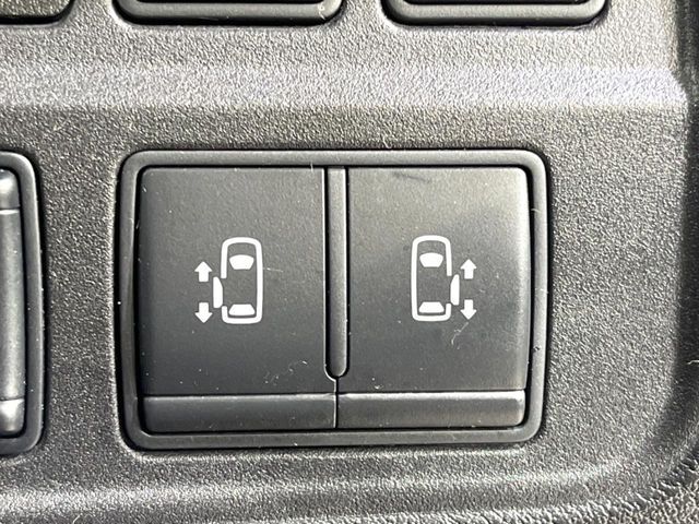 NISSAN SERENA  S-HYBRID 2017 Image 31