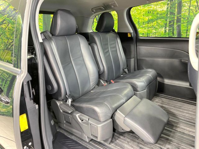 TOYOTA ESTIMA 2013 Image 31