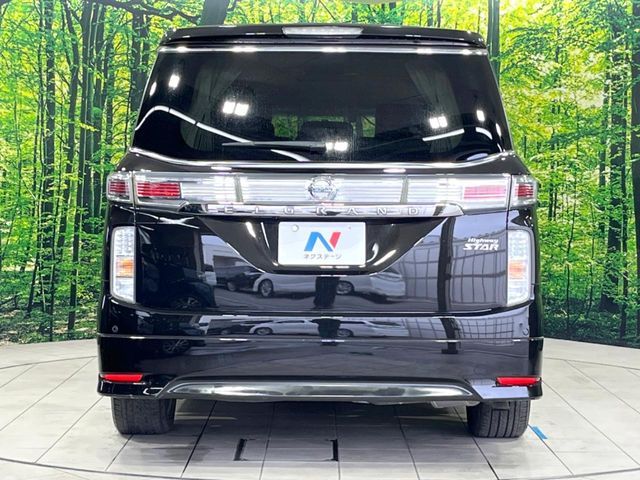 NISSAN ELGRAND 2014 Image 31