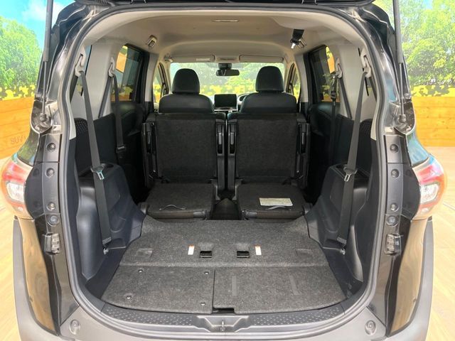 TOYOTA SIENTA HYBRID 2019 Image 31