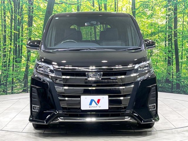 TOYOTA NOAH 2018 Image 31