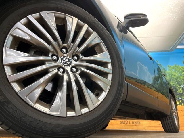 TOYOTA HARRIER 2WD 2023 Image 31