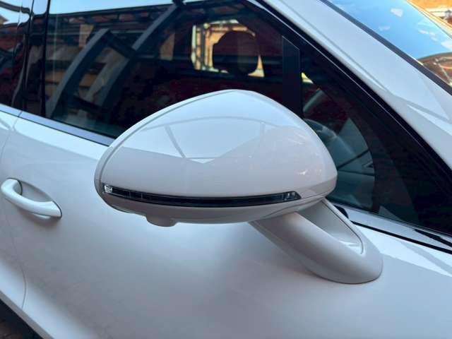 PORSCHE MACAN 2023 Image 31