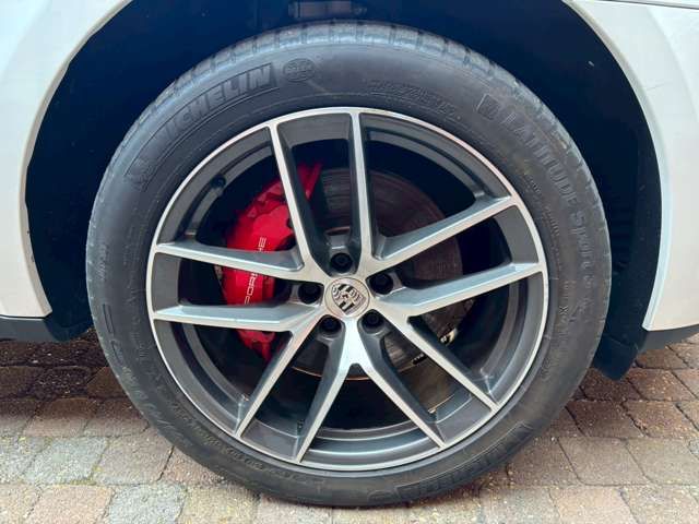 PORSCHE MACAN 2023 Image 31