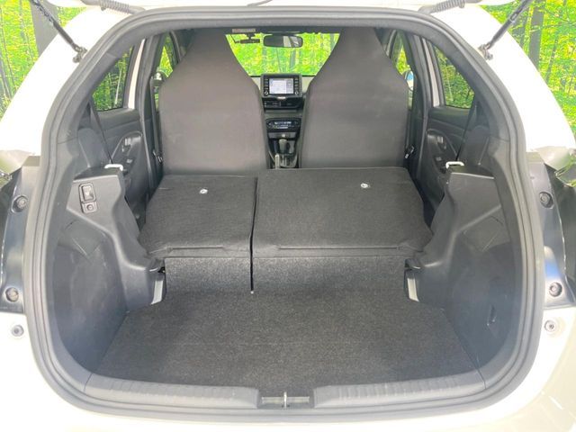 TOYOTA YARIS HYBRID 2022 Image 31