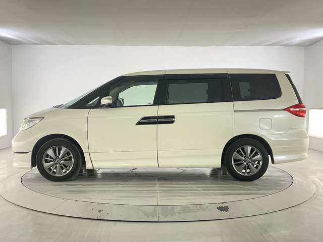 HONDA ELYSION PRESTIGE 2011 Image 31