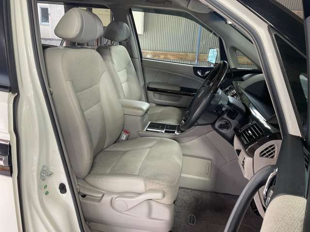 HONDA ELYSION PRESTIGE 2011 Image 31