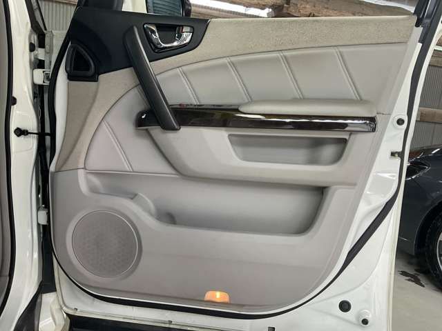 HONDA ELYSION PRESTIGE 2011 Image 31