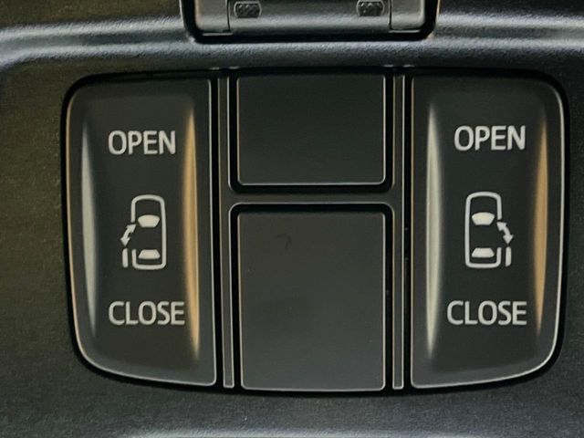 TOYOTA VELLFIRE 2018 Image 31