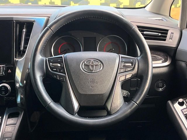 TOYOTA VELLFIRE 2018 Image 31