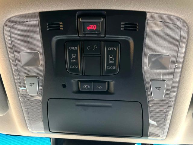 TOYOTA ALPHARD 2018 Image 31