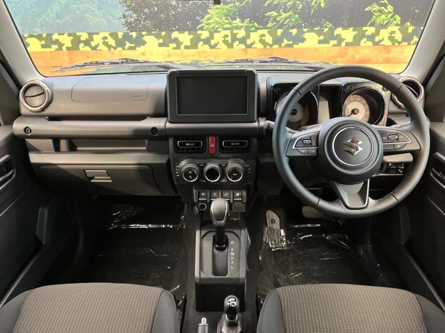 SUZUKI JIMNY NOMADE 2026 Image 31