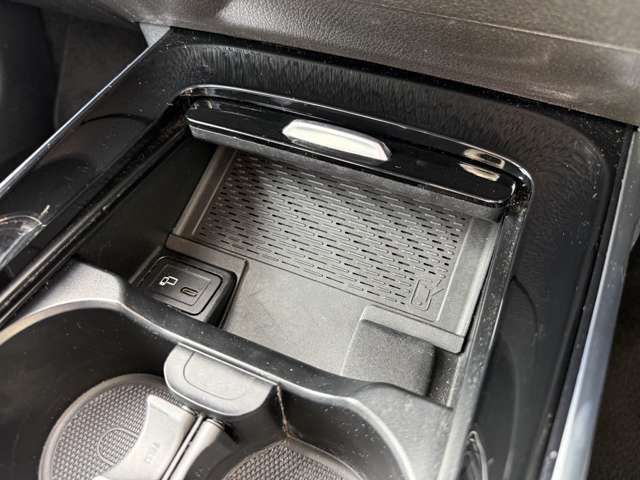 MERCEDES BENZ GLB 2020 Image 31