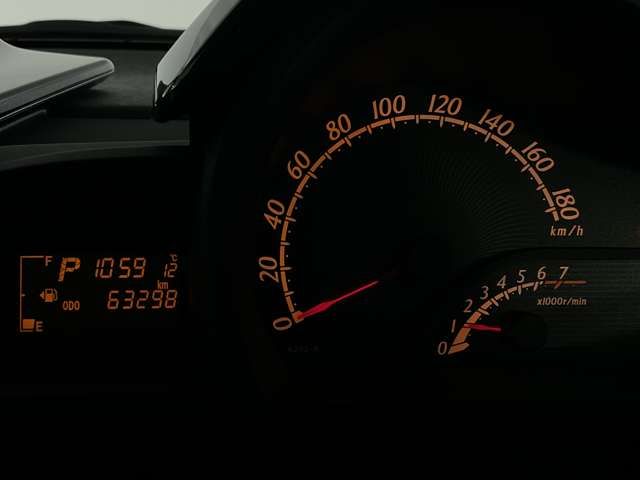 TOYOTA IQ 2015 Image 31