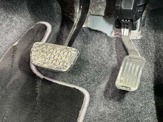 TOYOTA IQ 2015 Image 31