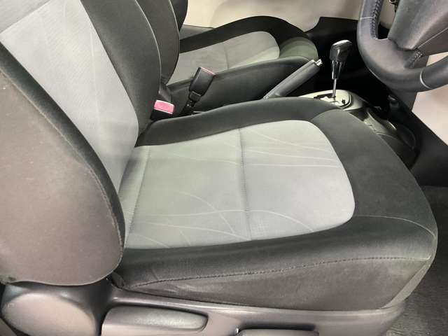 TOYOTA IQ 2013 Image 31