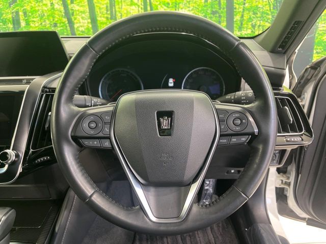 TOYOTA CROWN SEDAN HYBRID 2018 Image 31