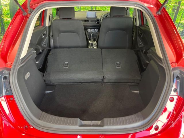 MAZDA DEMIO 2014 Image 31