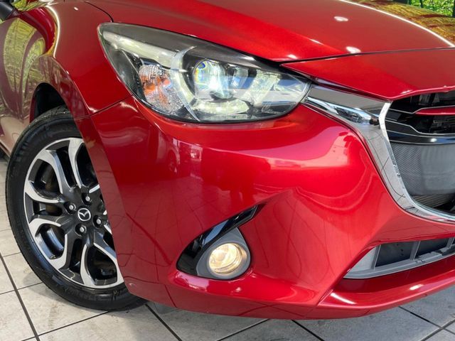 MAZDA DEMIO 2014 Image 31