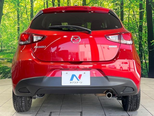 MAZDA DEMIO 2014 Image 31