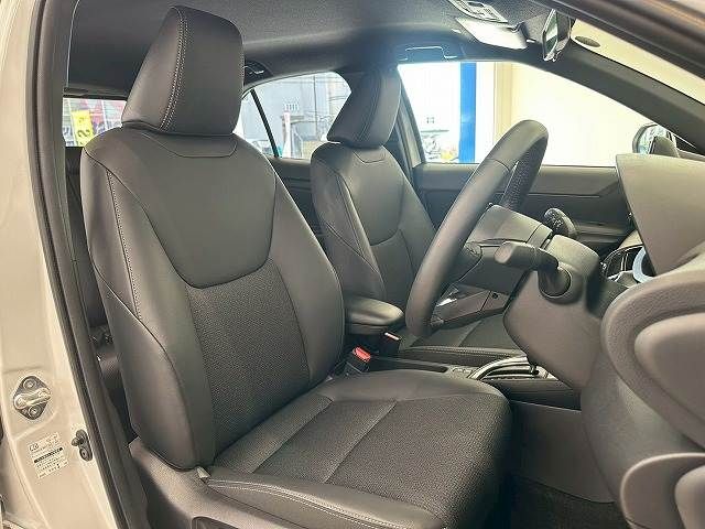 TOYOTA YARIS CROSS HYBRID 2025 Image 31