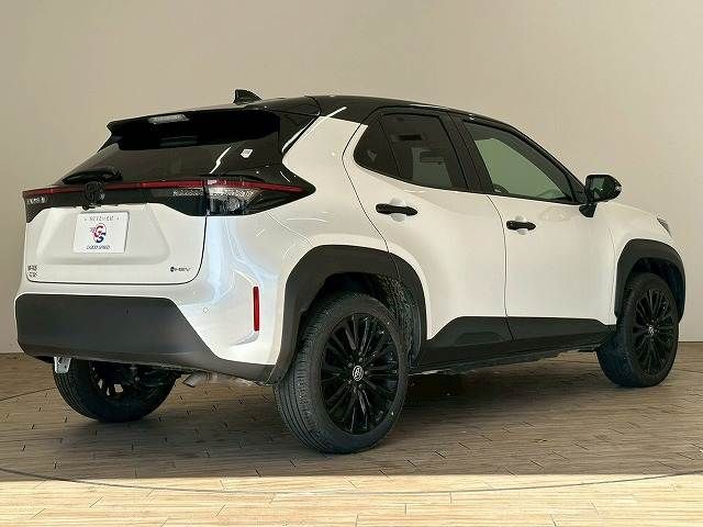 TOYOTA YARIS CROSS HYBRID 2025 Image 31