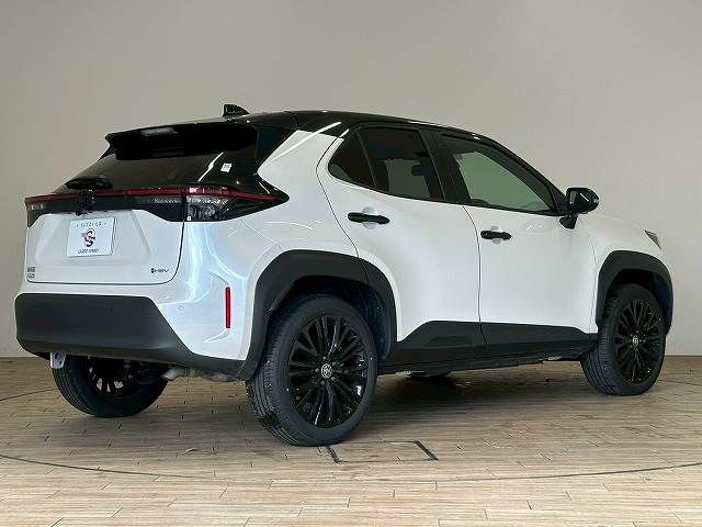 TOYOTA YARIS CROSS HYBRID 2025 Image 31